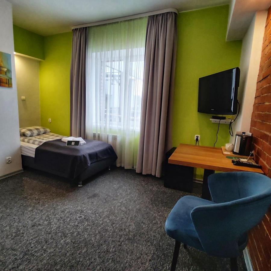 Rj Hotel Pabianice Luaran gambar