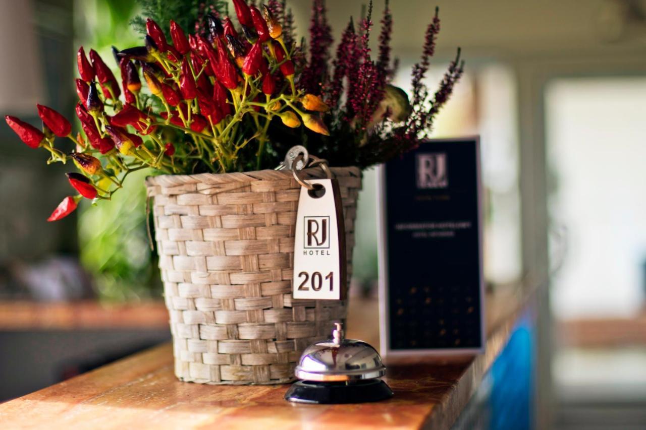 Rj Hotel Pabianice Luaran gambar